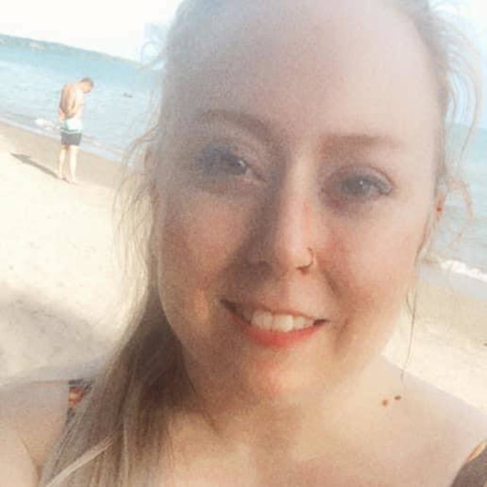 Meet your Posher, Ashley